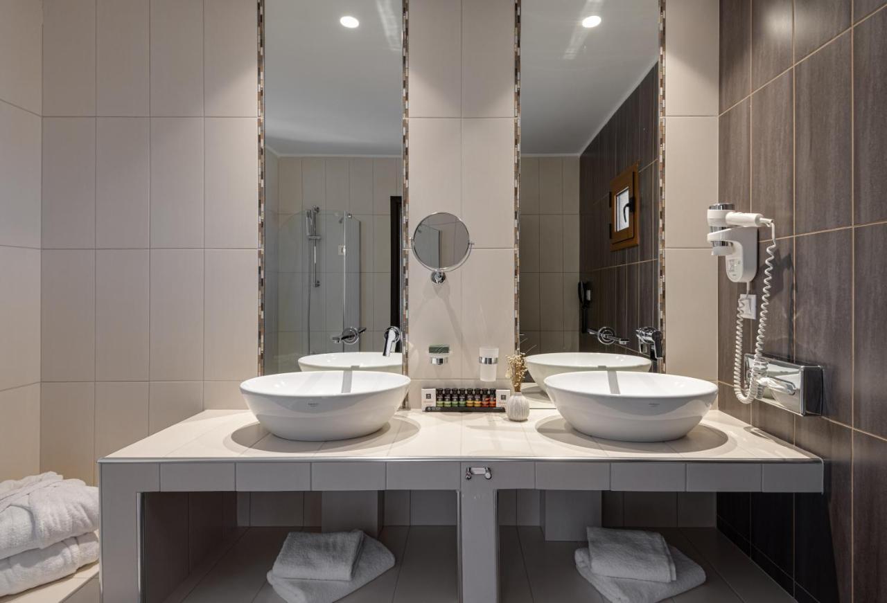 Blue Bay Halkidiki מלון 4*