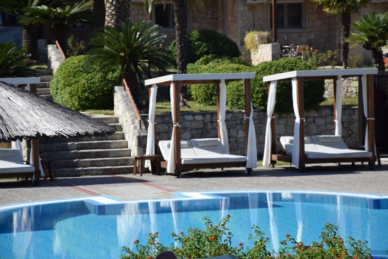 酒店 Blue Bay Halkidiki 4*